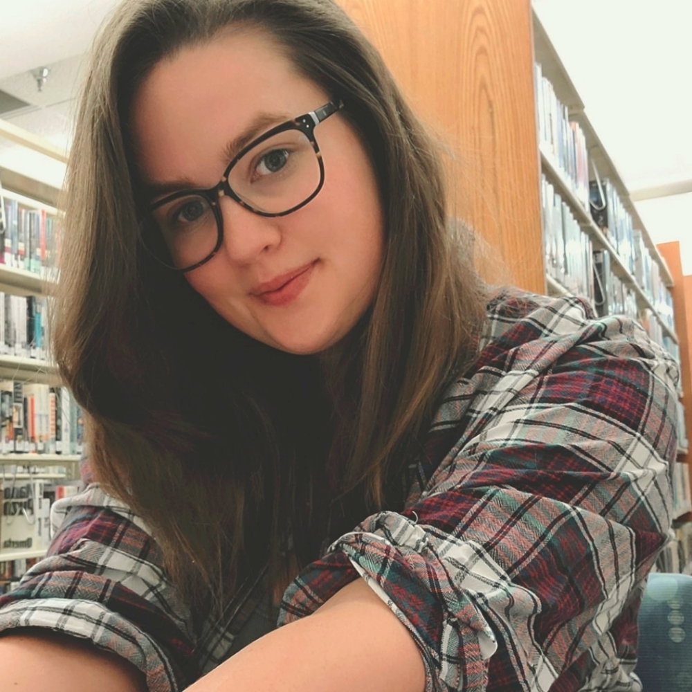 Meet your Posher, Hillary